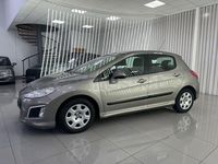 Usado Peugeot 308 Access 92 CV (67 kW) 2013 Beige Berlina