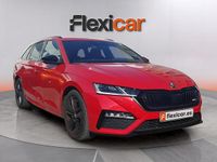 Usado Skoda Octavia RS 245 CV (180 kW) 2024 Rojo Familiar