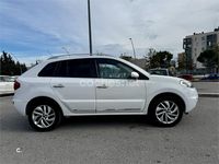 Usado Renault Koleos LIMITED 150 CV (110 kW) 2014 Blanco SUV