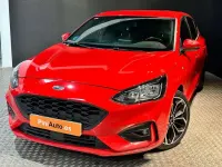 Usado Ford Focus ST-Line 125 CV (91 kW) 2021 Rojo Utilitario