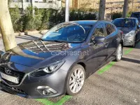 Begagnad Mazda 3 Luxury 120 HK (88 kW) 2015 Grå Sedan