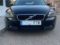 Usado Volvo S40 Momentum 109 CV (80 kW) 2007 Negro Berlina