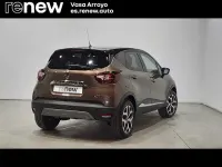 Usado Renault Captur Zen 90 CV (66 kW) 2017 Marrón SUV