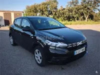 Usado Dacia Sandero Essentiel 91 CV (66 kW) 2023 Negro Berlina