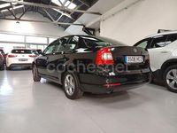 Usado Skoda Octavia Ambition 105 CV (77 kW) 2011 Negro Berlina