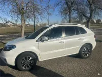 Usado Renault Koleos Dynamique 150 CV (110 kW) 2013 Blanco SUV