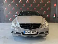 Usado Mercedes E250 204 CV (150 kW) 2010 Gris Coupe