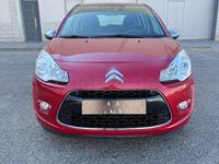 Usado Citroën C3 Attraction 68 CV (50 kW) 2013 Granate Berlina