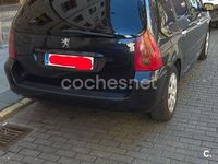 Usado Peugeot 307 90 CV (66 kW) 2004 Negro Familiar