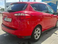 Usado Ford C-MAX Trend 115 CV (84 kW) 2010 Rojo Monovolumen