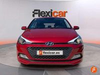 Usado Hyundai i20 84 CV (61 kW) 2018 Rojo Utilitario