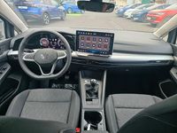 Usado VW Golf VIII 115 CV (84 kW) 2025 Gris piedra lunar Utilitario