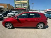 Usado VW Golf VII Life 150 CV (110 kW) 2021 Rojo Utilitario