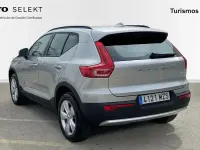 Usado Volvo XC40 163 HP (119 kW) 2025 Cinzento SUV
