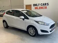 Usado Ford Fiesta Trend 75 CV (55 kW) 2017 Blanco Utilitario