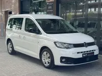 Usado VW Caddy Life 121 CV (88 kW) 2021 Blanco Monovolumen