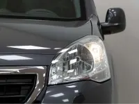Usado Peugeot TePee Active 99 CV (72 kW) 2018 Gris Van