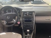 Usado Mercedes B180 109 CV (80 kW) 2009 Negro Monovolumen