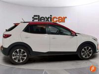 Usado Kia Stonic 120 CV (88 kW) 2018 Blanco SUV