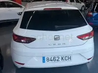 Käytetty Seat Leon Style Plus 125 HP (91 kW) 2017 Valkoinen Sedan