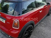 Usado Mini ONE 90 CV (66 kW) 2008 Rojo Utilitario