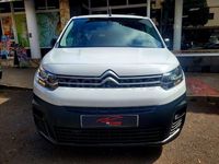 Usado Citroën Berlingo Live 102 CV (75 kW) 2023 Blanco Monovolumen