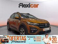 Usado Dacia Sandero Expression 91 CV (66 kW) 2022 Naranja Berlina
