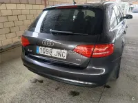 Usado Audi A4 136 HP (100 kW) 2012 Preto Carrinha