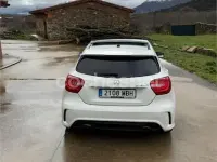 Usado Mercedes A200 AMG line 136 CV (100 kW) 2013 Blanco Berlina
