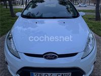 Usado Ford Fiesta Titanium 90 CV (66 kW) 2009 Blanco Utilitario