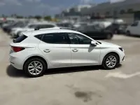 Usado Seat Leon Style 116 CV (85 kW) 2022 Blanco Utilitario