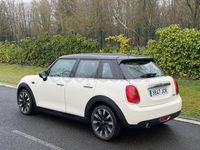 Usado Mini Cooper 136 CV (100 kW) 2015 Blanco Utilitario