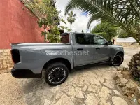 Usado Ford Ranger 240 CV (176 kW) 2024 Gris / plata Pickup/Camioneta