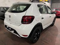Begagnad Dacia Sandero Lauréate 90 HK (66 kW) 2018 Vit Sedan