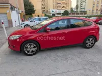 Usado Ford Focus Trend 115 CV (84 kW) 2012 Rojo Berlina