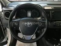 Usado Toyota RAV4 Hybrid Executive 197 CV (144 kW) 2017 Blanco SUV