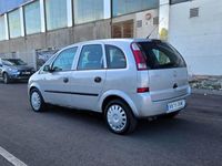 Usado Opel Meriva Enjoy 100 CV (73 kW) 2006 Gris / plata Monovolumen