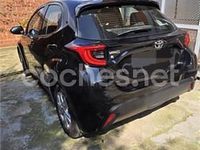 Usado Toyota Yaris 125 CV (91 kW) 2023 Negro Utilitario