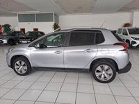Usado Peugeot 2008 Style 110 CV (80 kW) 2017 Gris SUV