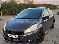 Usado Peugeot 208 Allure 92 CV (67 kW) 2012 Gris / plata Utilitario