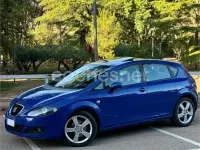 Usado Seat Leon Sport 140 CV (102 kW) 2005 Azul Utilitario