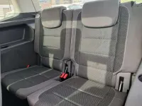 Usado VW Touran Advance 105 CV (77 kW) 2011 Gris Monovolumen