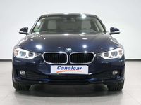 Używany BMW 318 143 KM (105 kW) 2015 Niebieski Sedan/Limuzyna