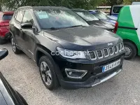 Usado Jeep Compass Limited 170 CV (125 kW) 2018 Negro SUV