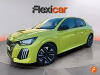 Usado Peugeot 208 Allure 100 CV (73 kW) 2025 Amarillo Utilitario