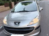 Usado Peugeot 207 75 CV (55 kW) 2007 Beige Berlina