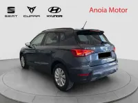 Usado Seat Arona Style 116 CV (85 kW) 2025 Gris SUV