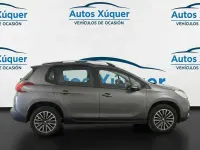 Usado Peugeot 2008 Signature Sky 99 CV (72 kW) 2019 Gris SUV
