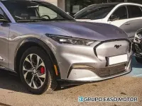 Usado Ford Mustang Mach-E Premium 258 kW (351 CV) 2023 Plata SUV