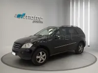 Usado Mercedes ML280 190 CV (139 kW) 2006 Negro SUV